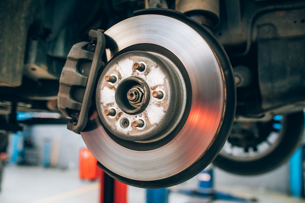 Brake Maintenance Tips to Implement This Winter